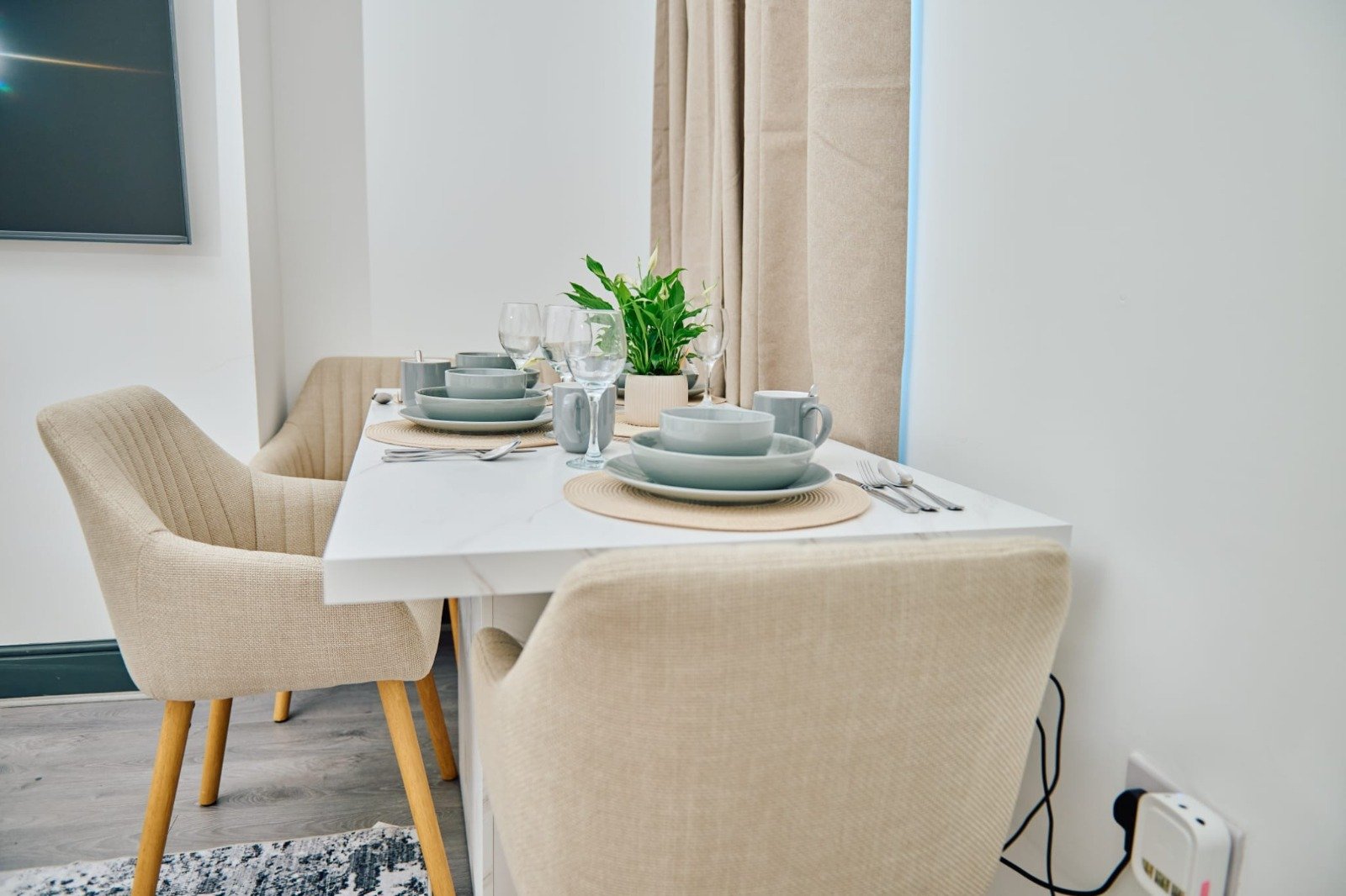 Airbnb short-term rental turnover cleaning